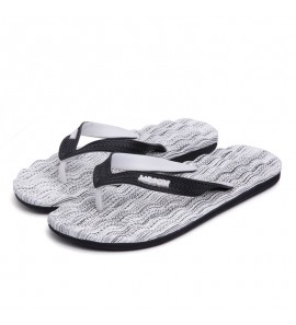 Men's Casual Outdoor Beach and Indoor Home Clip Toe Slippers